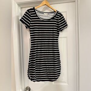 Ultra flirt t-shirt dress striped black and white size medium